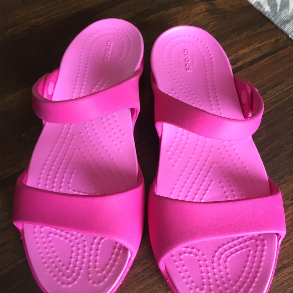 Crocs